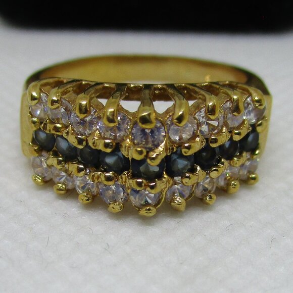 gold electroplated cathedral ring - Picture 6 of 8